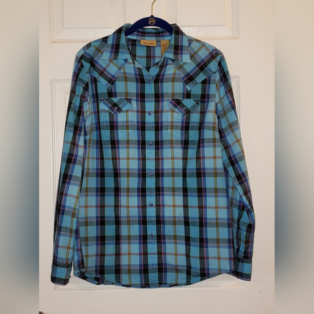 Wrangler Plaid Button-down